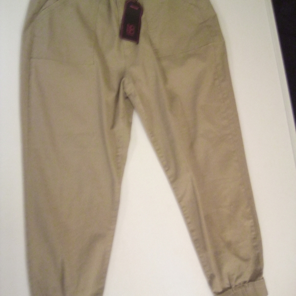 NoBo No Boundaries high rise utility crop pants - Picture 8 of 9
